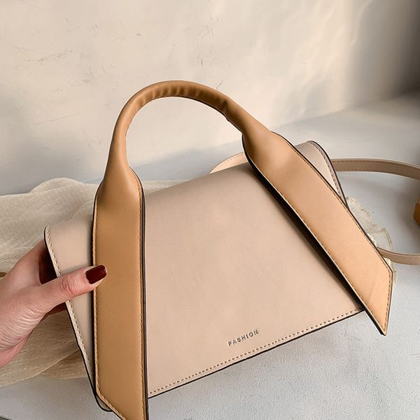 2020 мода новый дизайн квадратный женская сумка качество кожа crossbody сумки для женщин дизайнерская сумка плеча сумки посыльного
2020 мода новый дизайн квадратный женская сумка качество кожа crossbody сумки для женщин дизайнерская сумка плеча сумки посыльного