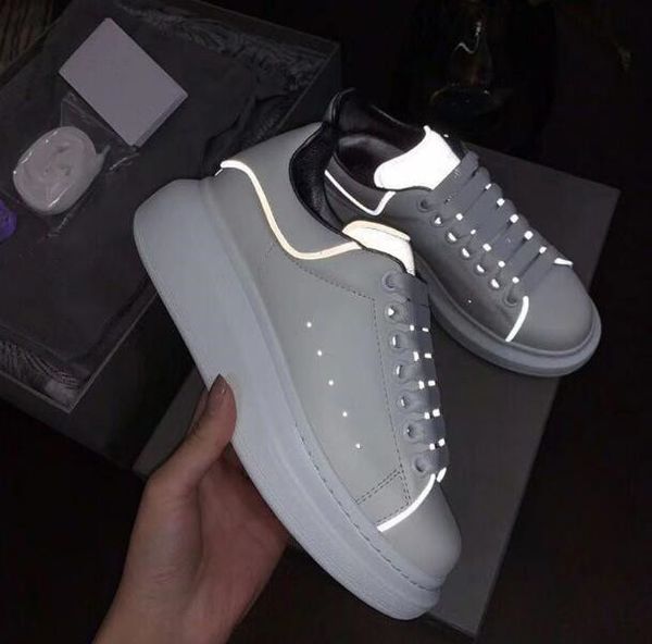 shinny fluorescent luminous reflective 3m white casual shoes platform sneakers men women leather comfort leisure ladies chaussures with box, Black
shinny fluorescent luminous reflective 3m white casual shoes platform sneakers men women leather comfort leisure ladies chaussures with box, Black