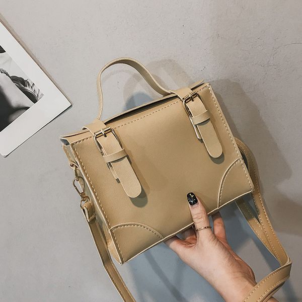 small square shoulderbag versatile simple womens large capacity crossbodybag leather leisure messenger bag bolsa feminina
small square shoulderbag versatile simple womens large capacity crossbodybag leather leisure messenger bag bolsa feminina
