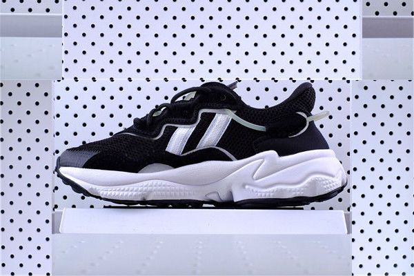 with box 3m reflective xeno ozweego for men women casual shoes neon green solar yellow halloween tones core green trainer sports sneakers 
with box 3m reflective xeno ozweego for men women casual shoes neon green solar yellow halloween tones core green trainer sports sneakers