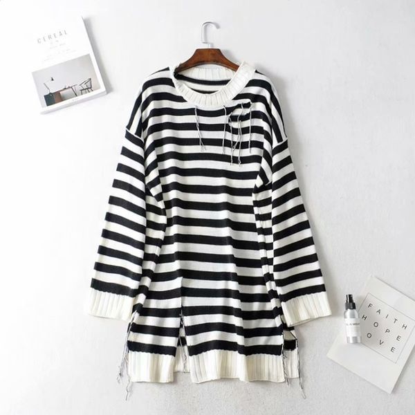 women's o-neck striped sweater lady autumn sweater casual female new fashion tassel pullovers chic short tb3424, White;black
women's o-neck striped sweater lady autumn sweater casual female new fashion tassel pullovers chic short tb3424, White;black