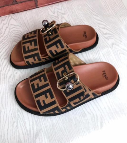 New Fashion Women's Casual sandals female Leather Slippers beach Shoes woman Luxury design flip-flops Peep Toe Sandals F103
New Fashion Women's Casual sandals female Leather Slippers beach Shoes woman Luxury design flip-flops Peep Toe Sandals F103