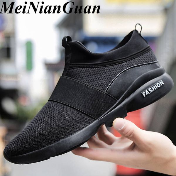 light soft men's sports shoes black white red big size male sneakers low slip on men running shoes flat mesh man sport shoe i12
light soft men's sports shoes black white red big size male sneakers low slip on men running shoes flat mesh man sport shoe i12