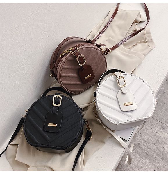 женские сумки новая мода маленькие корейские курьерские сумки crossbody ручная сумка женская сумка
женские сумки новая мода маленькие корейские курьерские сумки crossbody ручная сумка женская сумка