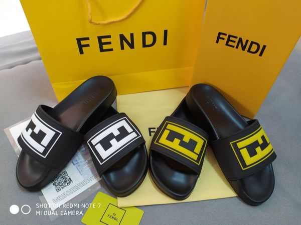 2020 new men's and women's fashion, casual designer sandals, pearl effect, golden designer effect, Black