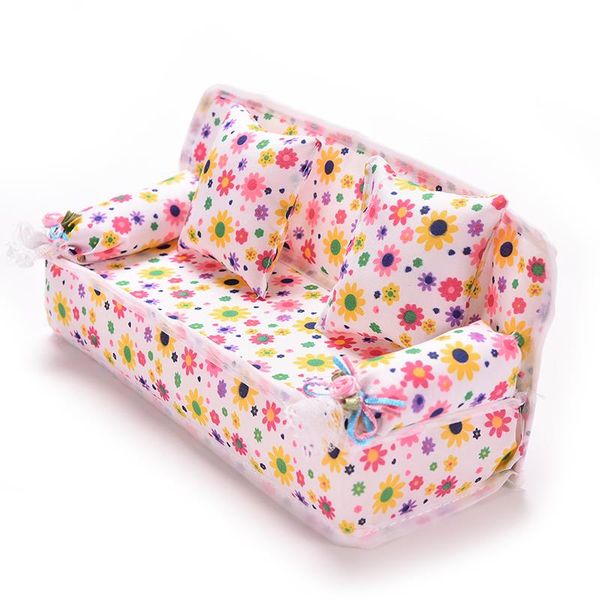 1 set doll house toys mini dollhouse furniture flower cloth sofa couch with 2 full cushions for girls accessories
1 set doll house toys mini dollhouse furniture flower cloth sofa couch with 2 full cushions for girls accessories