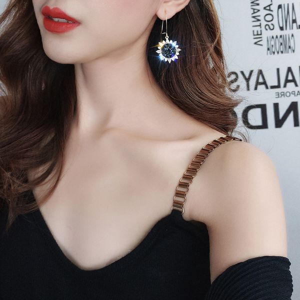 fashion-long sunflowers set with diamond earrings ladies versatile earrings earrings, Silver
fashion-long sunflowers set with diamond earrings ladies versatile earrings earrings, Silver