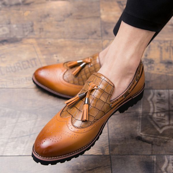mens formal shoes business leather pointed toe slip-on leather loafers men dress shoes crocodile wedding shoes, Black
mens formal shoes business leather pointed toe slip-on leather loafers men dress shoes crocodile wedding shoes, Black
