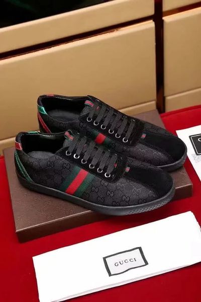 2019 designer man casual fitness shoes leather mens womens fashion white leather comfortable shoes flat casual shoes daily jogging, Black
2019 designer man casual fitness shoes leather mens womens fashion white leather comfortable shoes flat casual shoes daily jogging, Black