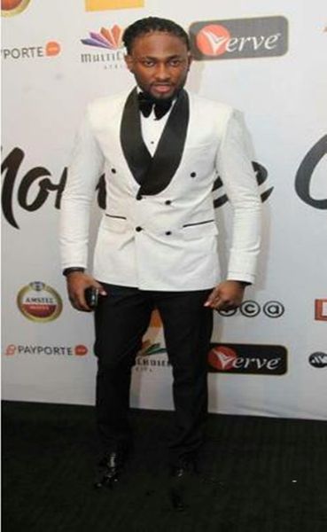 new ivory двубортный шали отворотом (куртка + брюки + tie) жених смокинги groomsmen шафер костюм мужские свадебные костюмы жениха 605, Black;gray
new ivory двубортный шали отворотом (куртка + брюки + tie) жених смокинги groomsmen шафер костюм мужские свадебные костюмы жениха 605, Black;gray