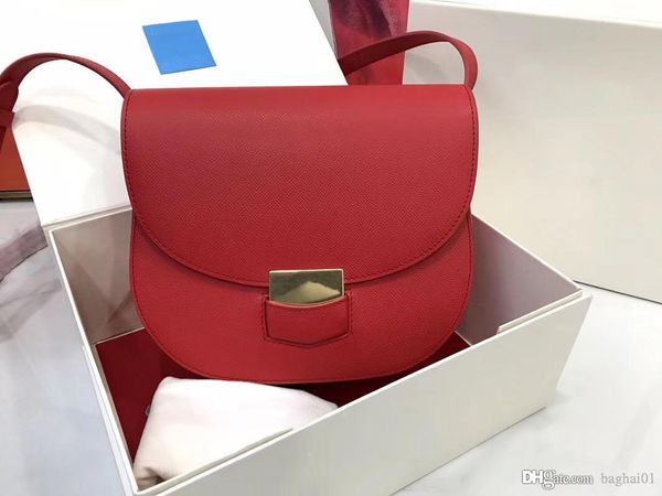 retro saddle bag designer bags single luxury inclined shoulder brand fashion famous women handbags crossbody waist 2020 classics 5a dfgh
retro saddle bag designer bags single luxury inclined shoulder brand fashion famous women handbags crossbody waist 2020 classics 5a dfgh