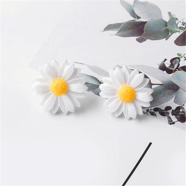 2019 europe and the united states cute little daisy flowers earrings small fresh temperament fashion simple earrings jewelry, Silver
2019 europe and the united states cute little daisy flowers earrings small fresh temperament fashion simple earrings jewelry, Silver