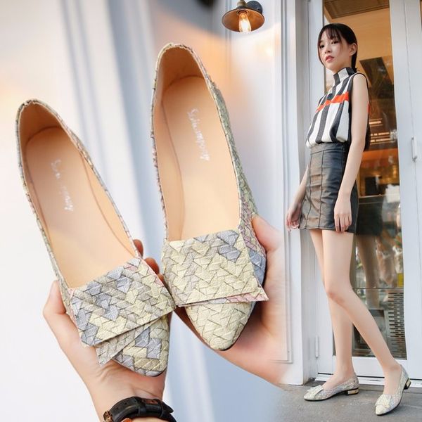 womens flats spring pointed flat shoes women single shoes flat heel shallow four-season simple color women's, Black
womens flats spring pointed flat shoes women single shoes flat heel shallow four-season simple color women's, Black
