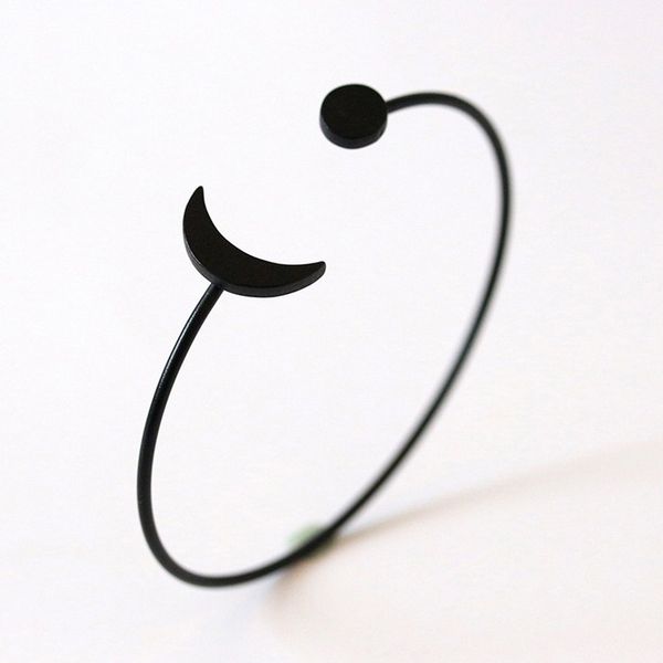 fashion women's sun moon opening adjustable bracelet joker hand jewelry accessory fashion bracelet gift retro style, Golden;silver
fashion women's sun moon opening adjustable bracelet joker hand jewelry accessory fashion bracelet gift retro style, Golden;silver