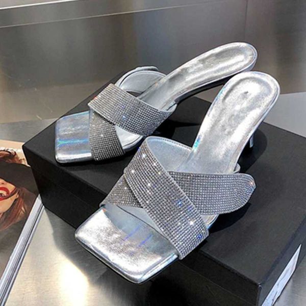 женщины тапочки лето 2020 новый роскошный кристалл женщины stiletto высокие каблуки насосы ruwnay платье партии обувь gladaitor сандалии, Black
женщины тапочки лето 2020 новый роскошный кристалл женщины stiletto высокие каблуки насосы ruwnay платье партии обувь gladaitor сандалии, Black