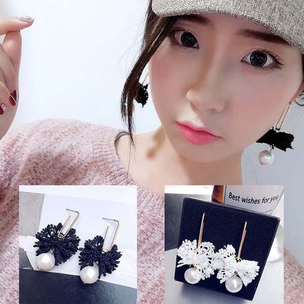 2019 новый oorbellen aretes тканые бантом eardrop преувеличены большие жемчужные серьги женский производитель оптовая сладкая рука, Silver
2019 новый oorbellen aretes тканые бантом eardrop преувеличены большие жемчужные серьги женский производитель оптовая сладкая рука, Silver