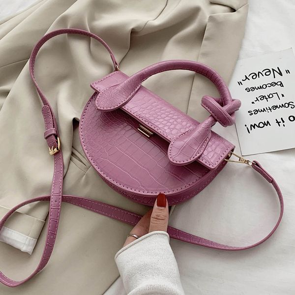 new design fashion stone pattern shoulder bag elegant handbag saddle bag crossbody width 20cm height 14cm thickness 5cm
new design fashion stone pattern shoulder bag elegant handbag saddle bag crossbody width 20cm height 14cm thickness 5cm