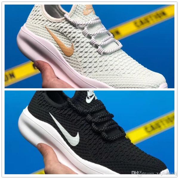 luxury triple black men women running shoes 2019 new volt pink sea sport sneakers white hyper crimson trainers designer shoes 5-11
luxury triple black men women running shoes 2019 new volt pink sea sport sneakers white hyper crimson trainers designer shoes 5-11