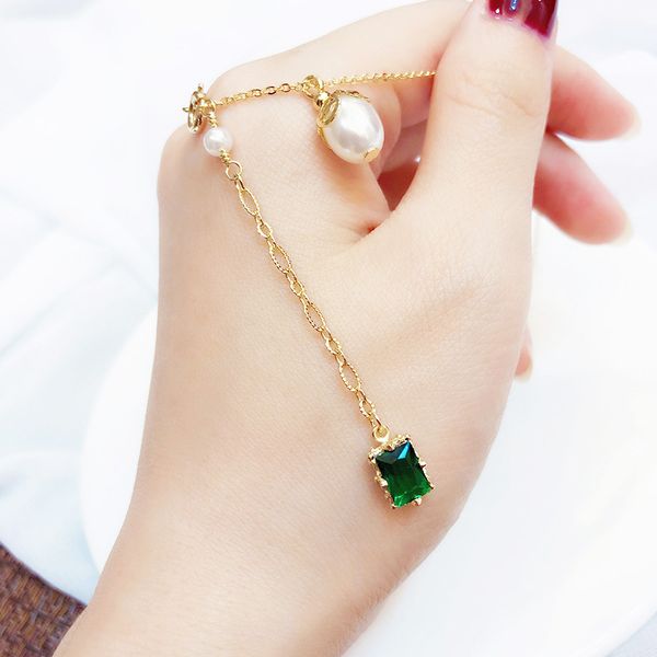 2019 new fashion classic trendy green stone crystal jewelry wholesale wedding gift for women square necklace pendant gift, Golden;silver
2019 new fashion classic trendy green stone crystal jewelry wholesale wedding gift for women square necklace pendant gift, Golden;silver