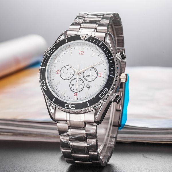 omg men's watch wholesale price men sport wrist watch quartz movement fashion mens gift time watch clock sea mas, Slivery;brown
omg men's watch wholesale price men sport wrist watch quartz movement fashion mens gift time watch clock sea mas, Slivery;brown