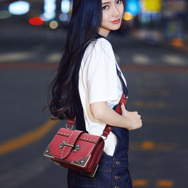 leather women's bag 2020 new leather wide shoulder studs shoulder crossbody handbag organ bag
leather women's bag 2020 new leather wide shoulder studs shoulder crossbody handbag organ bag