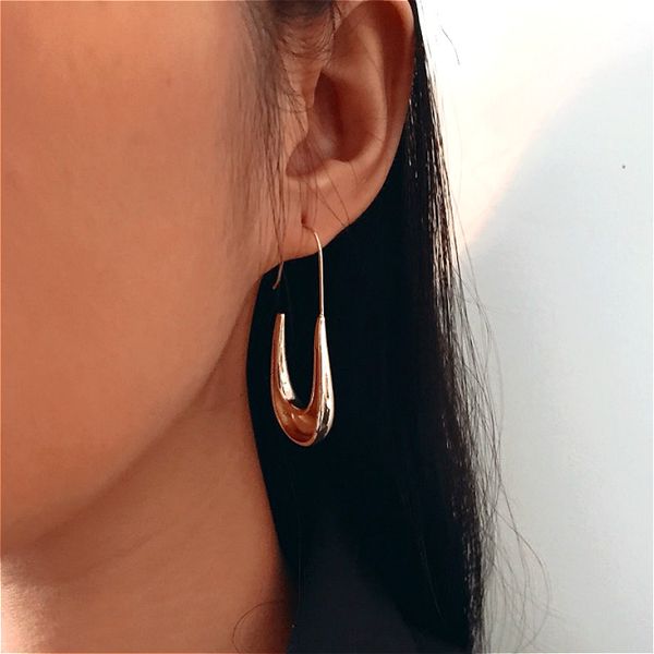 punk irregular water droplets copper plated metal hoop earrings for women girls tourism gift party jewelry, Golden;silver
punk irregular water droplets copper plated metal hoop earrings for women girls tourism gift party jewelry, Golden;silver