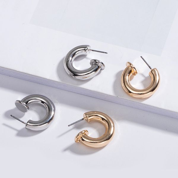 simple atmospheric small earring female gentle personality joker eardrop fashion ladies earrings geometric delicate earrin, Silver 
simple atmospheric small earring female gentle personality joker eardrop fashion ladies earrings geometric delicate earrin, Silver