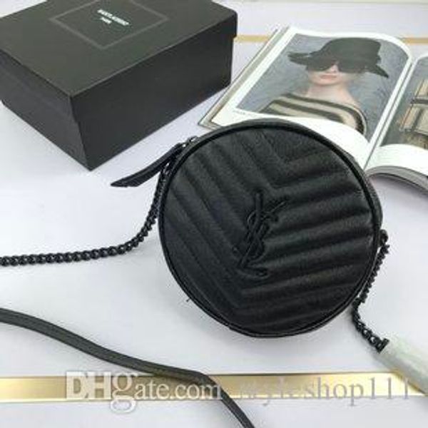 vinyle round camera bag in chevron-quilted grain de poudre embossed leather,luxury designer bag women's crossbo shoulder bag
vinyle round camera bag in chevron-quilted grain de poudre embossed leather,luxury designer bag women's crossbo shoulder bag