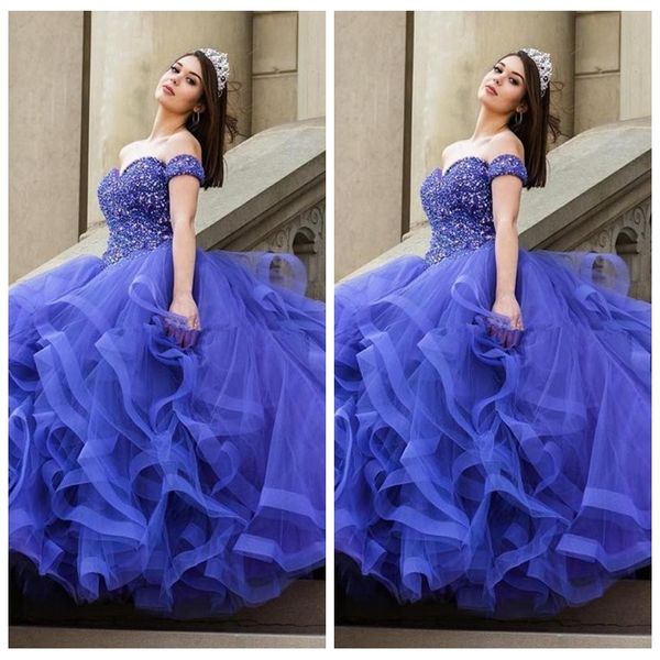 2020 off shoulder ball gown tulle quinceanera dresses lace appliques beaded formal long vestidos de quinceanera party gowns customized, Blue;red
2020 off shoulder ball gown tulle quinceanera dresses lace appliques beaded formal long vestidos de quinceanera party gowns customized, Blue;red