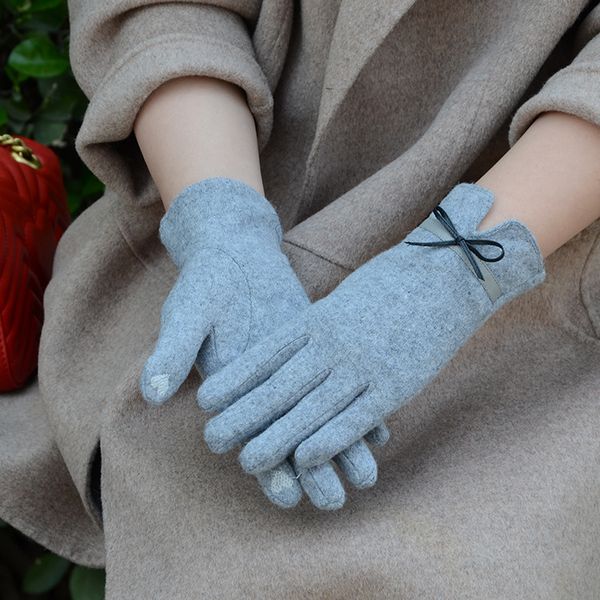 spring and autumn new women' touch screen thin warm gloves korean-style all-match clothing gloves simple cashmere, Blue;gray
spring and autumn new women' touch screen thin warm gloves korean-style all-match clothing gloves simple cashmere, Blue;gray