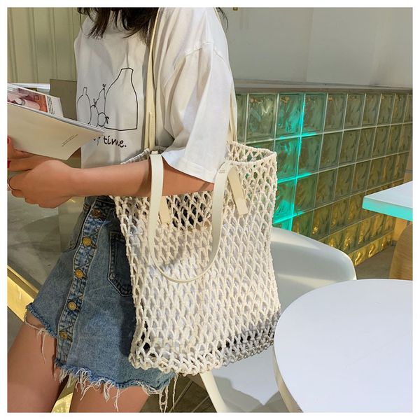 korean version of straw handbag hollow woven bag joker shoulder bag holiday beach steamed stuffed bun mother women's
korean version of straw handbag hollow woven bag joker shoulder bag holiday beach steamed stuffed bun mother women's