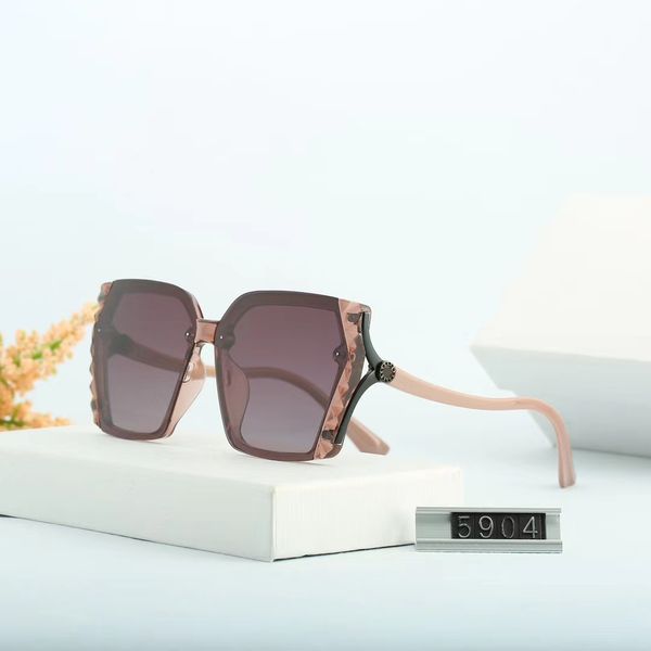 2020 new sunglasses fashion circle frame fashion atmosphere lens metal sunglasses european and american style 5940
2020 new sunglasses fashion circle frame fashion atmosphere lens metal sunglasses european and american style 5940