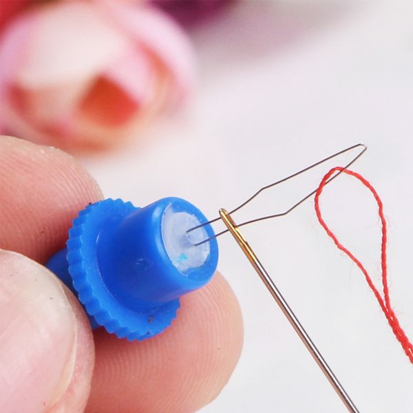 3pcs diy easy home professional sewing tool useful old people quick magnifying needle threader lightweight portable, Black
3pcs diy easy home professional sewing tool useful old people quick magnifying needle threader lightweight portable, Black