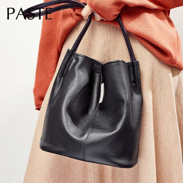 factory wholesale bucket bag simple design women's handbag 100% natural cowhide shoulder shopping bag for mom daily tote bags
factory wholesale bucket bag simple design women's handbag 100% natural cowhide shoulder shopping bag for mom daily tote bags