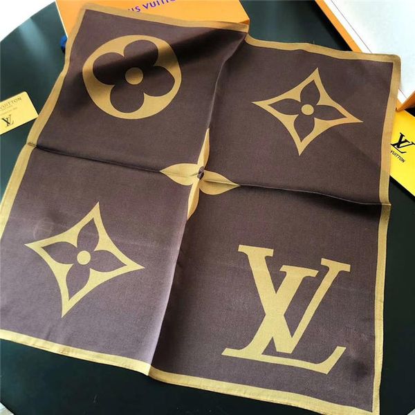 fashion brand luxury silk scarves versatile small square towel 50*50cm soft and comfortable 0002, Blue;gray
fashion brand luxury silk scarves versatile small square towel 50*50cm soft and comfortable 0002, Blue;gray