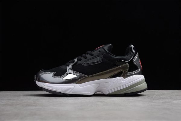 Sapatos ocasionais designer_slides
Sapatos ocasionais designer_slides