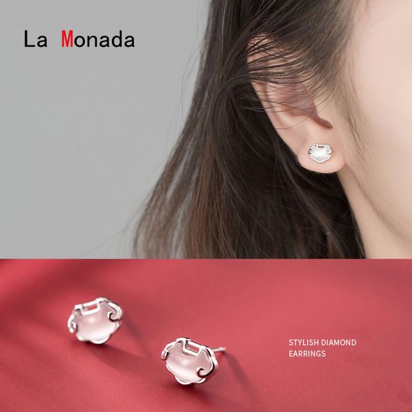 la monada real 925 sterling silver stud earrings for women chinese lock trendy jewelry accessories korean earrings silver 925, Golden;silver
la monada real 925 sterling silver stud earrings for women chinese lock trendy jewelry accessories korean earrings silver 925, Golden;silver