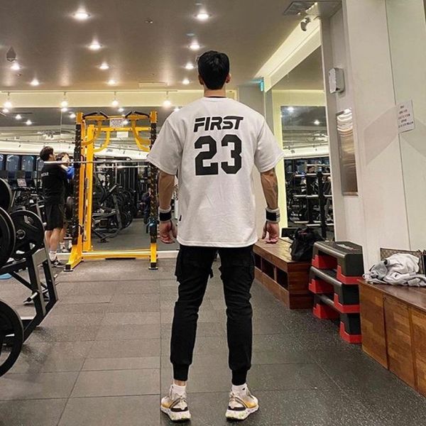 training sport shirt men running t shirt men gym training clothing compression workout muscle t-shirt fitness tees loose, Black;blue
training sport shirt men running t shirt men gym training clothing compression workout muscle t-shirt fitness tees loose, Black;blue