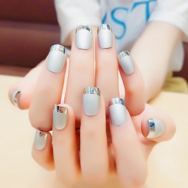 24pcs matte metal edge fake nails sticker french acrylic false nail tips with 2g glue manicure art for false nails, Black
24pcs matte metal edge fake nails sticker french acrylic false nail tips with 2g glue manicure art for false nails, Black