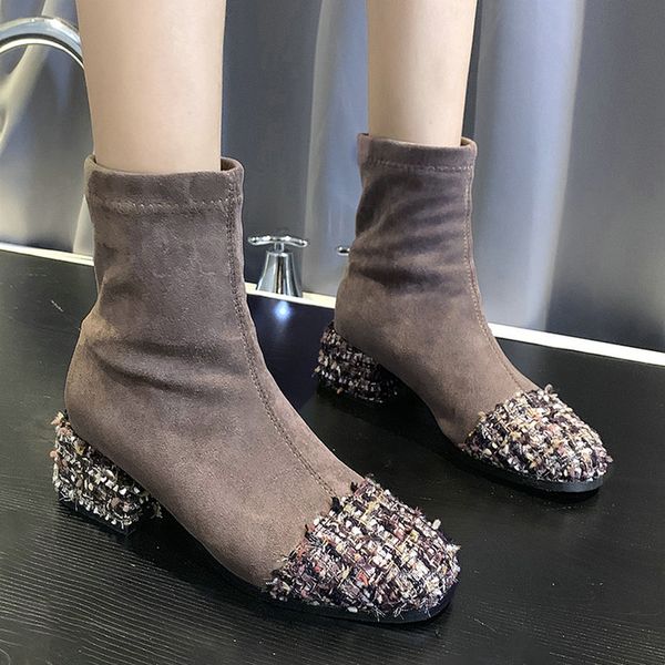 nice new retro style ankle boots women autumn suede leather soft shoes woman square high heels mature female casual dress boot, Black
nice new retro style ankle boots women autumn suede leather soft shoes woman square high heels mature female casual dress boot, Black