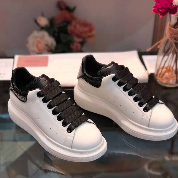fashion sneakers casual shoes lace up designer comfort pretty girl women sneakers casual shoes men womens with origin box, Black
fashion sneakers casual shoes lace up designer comfort pretty girl women sneakers casual shoes men womens with origin box, Black