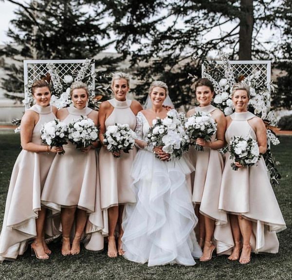 elegant long champagne halter hi-lo bridesmaid dresses with pockets floor length a-line robes de soirée bridal party gowns for women, White;pink
elegant long champagne halter hi-lo bridesmaid dresses with pockets floor length a-line robes de soirée bridal party gowns for women, White;pink