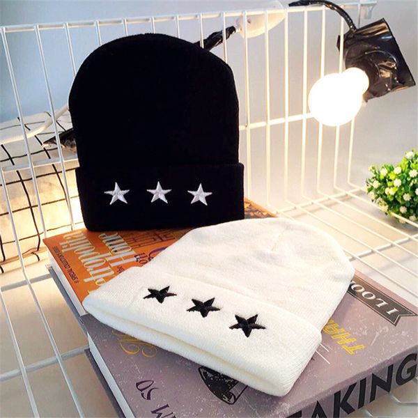 2018 winter hats for woman embroidery pentagram hiphop knitted hat women's warm slouchy cap crochet ski beanie hat female soft
2018 winter hats for woman embroidery pentagram hiphop knitted hat women's warm slouchy cap crochet ski beanie hat female soft