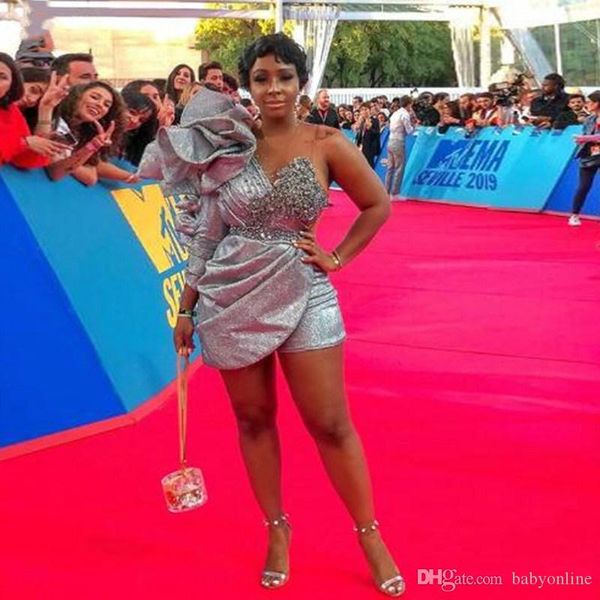 silver sequined mini short cocktail pant dress 2020 ruffles one shoulder long sleeve sweetheart beaded african party celebrity gowns evening, Black 
silver sequined mini short cocktail pant dress 2020 ruffles one shoulder long sleeve sweetheart beaded african party celebrity gowns evening, Black
