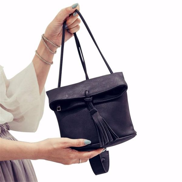 wo weino excellent quality brand new bucket bags women faux leather handbag lady retro tassels shoulder bag cross bag gift 1pcs
wo weino excellent quality brand new bucket bags women faux leather handbag lady retro tassels shoulder bag cross bag gift 1pcs