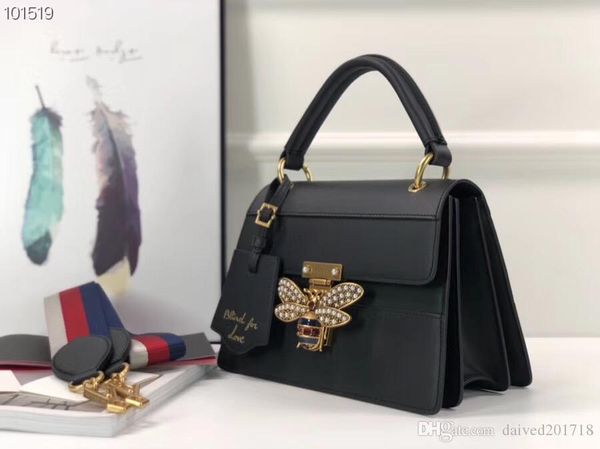 european classical style luxury milan new handbag, slub bag, insect modeling genuine leather, royal banquet women's wear, insect decora
european classical style luxury milan new handbag, slub bag, insect modeling genuine leather, royal banquet women's wear, insect decora