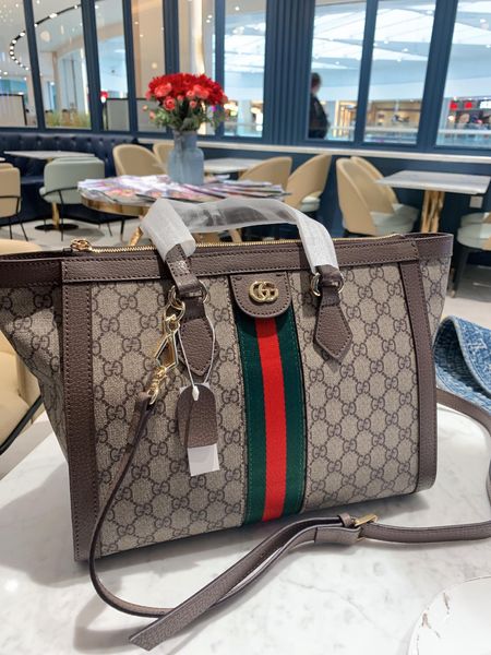 december stylish handbag original design women's shoulder bag perfect quality genuine leather fashion bag sdx496310
december stylish handbag original design women's shoulder bag perfect quality genuine leather fashion bag sdx496310