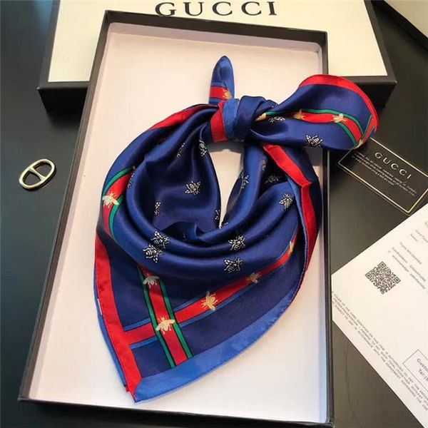 2020new fashion designer silk scarf women luxury four seasons shawl scarf brand scarves size about 50*50cm 6 colors with box option, Blue;gray
2020new fashion designer silk scarf women luxury four seasons shawl scarf brand scarves size about 50*50cm 6 colors with box option, Blue;gray
