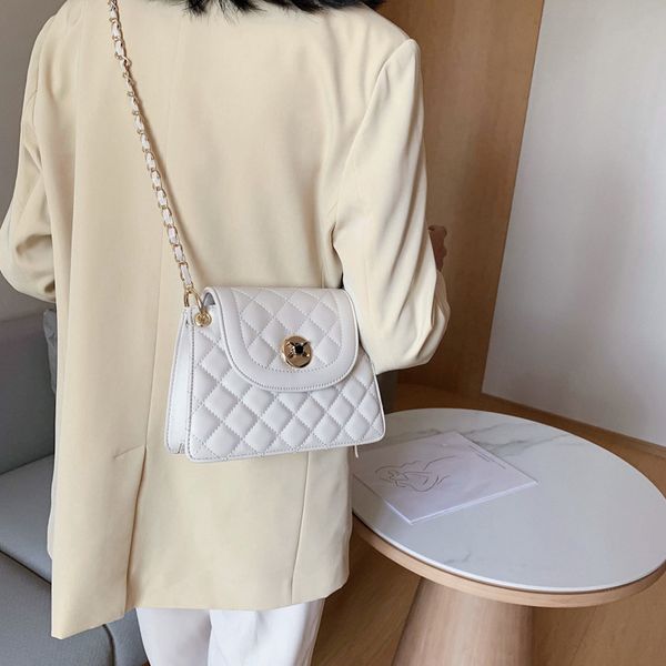 small square bag 2020 new korean fashion rhombus chain shoulder bag simple messenger luxury women
small square bag 2020 new korean fashion rhombus chain shoulder bag simple messenger luxury women