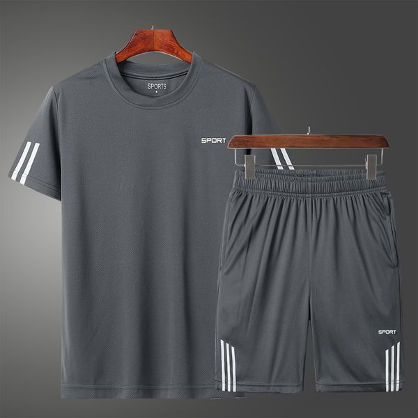 new 2pcs/set running set men short sleeve t shirt and shorts sport suits soccer training tracksuits jersey gym fitness clothing, Black;red
new 2pcs/set running set men short sleeve t shirt and shorts sport suits soccer training tracksuits jersey gym fitness clothing, Black;red